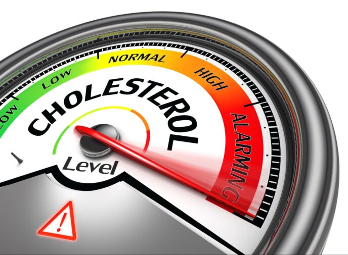 How High Cholesterol Impacts Your PAD Risk
